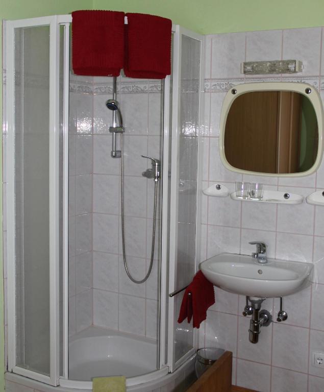 Gasthof-Pension Reidnwirt Baldramsdorf Δωμάτιο φωτογραφία