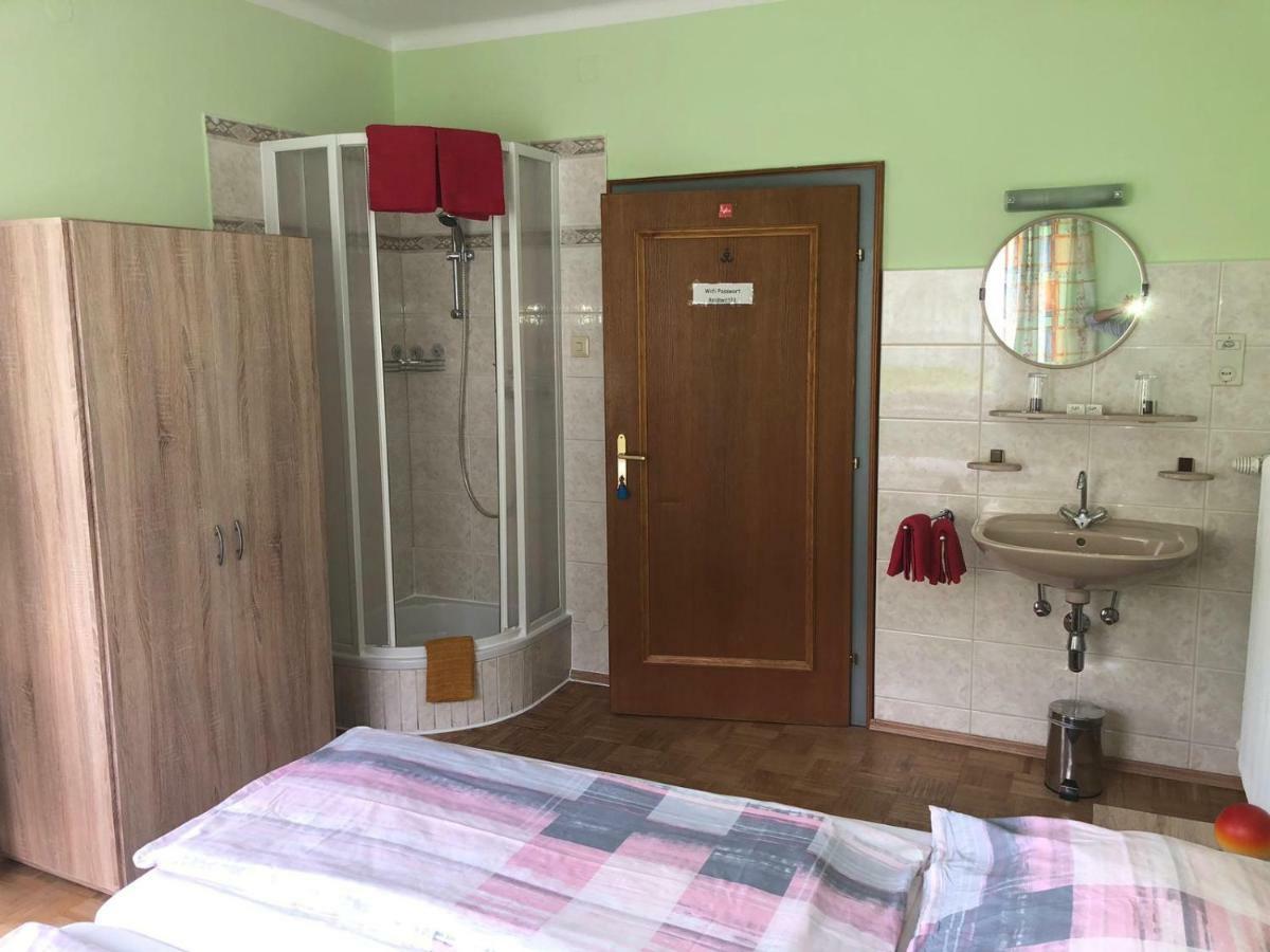 Gasthof-Pension Reidnwirt Baldramsdorf Εξωτερικό φωτογραφία